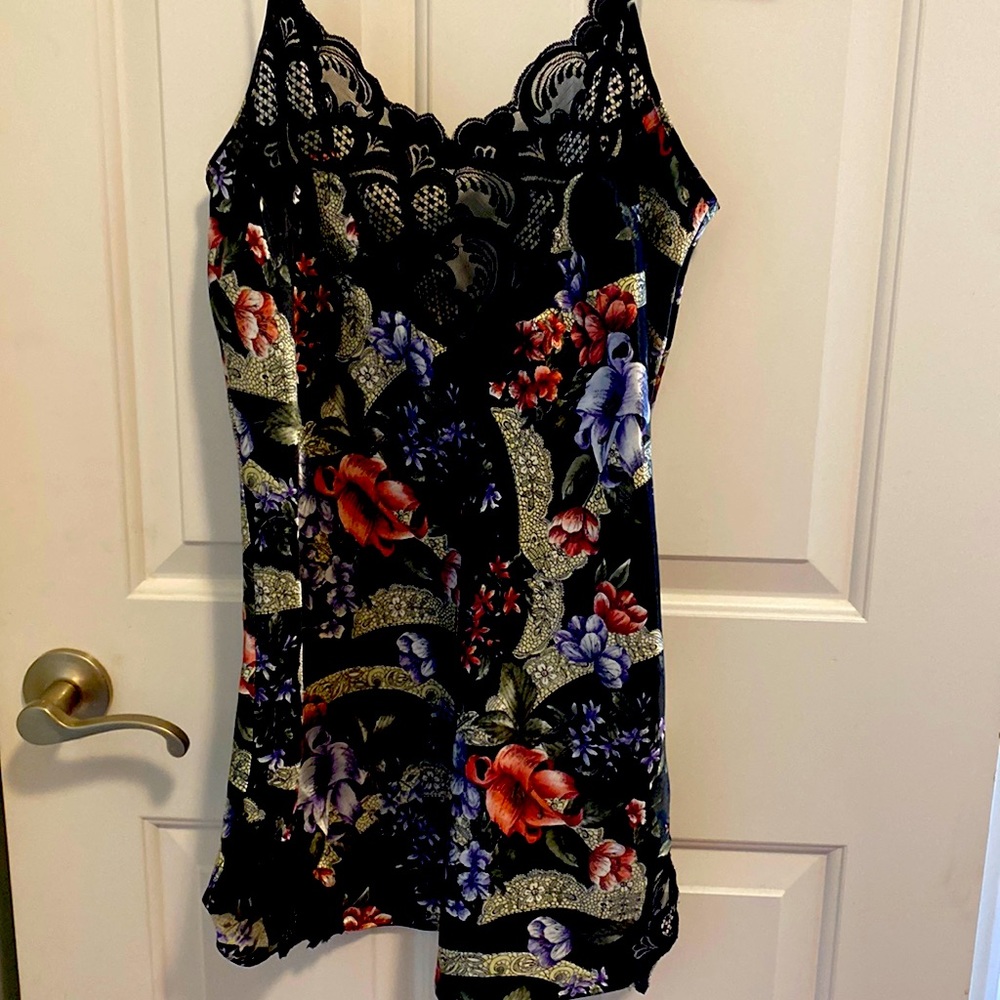 Victoria Secret night slip